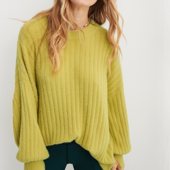 aerie Sweaters - Aerie Buttercream Crew Sweater
